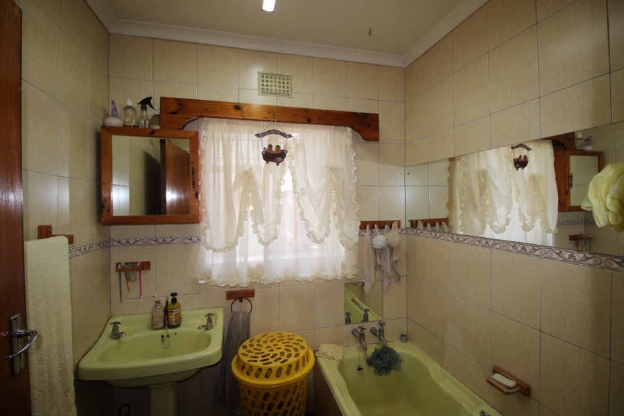 3 Bedroom Property for Sale in Deneysville Free State